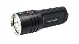 Fenix LR35R feltölthető LED lámpa